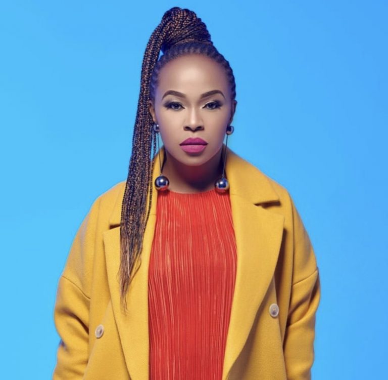 Mzansi praises Sindi Dlathu for her spectacular performance on TheRiver