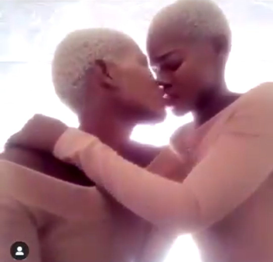 Video Qwabe Twins S3xually Intense Kissing Leaves Fans Asking Questions Ireport South Africa News