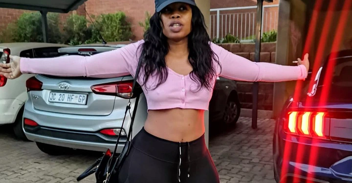 Meet “Xolie Mfeka” A South African Star Performer In adult Films See How Much She Earns Per Month