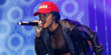 Some people are angry on Babes Wodumo, following how She’s mourning her husband, take a look