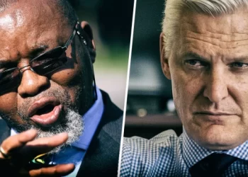 IN SHOCK | Gwede Mantashe accused of poisoning Andre De Ruyter