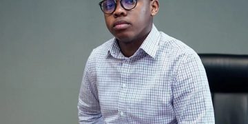 Well-known forex trader on the run from police