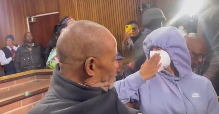 ” She doesn’t care ” Mzansi Reacts After Seeing Dr Nandipha Blow Kisses In Court