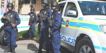 Security guard in trouble after SAPS searched his suspicious Toyota, they found the unbelievable