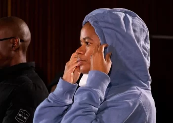 Nandipha and Buster offered prison guard R105 000 to help with the escape