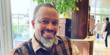 Sello continues to take jabs at Zandi