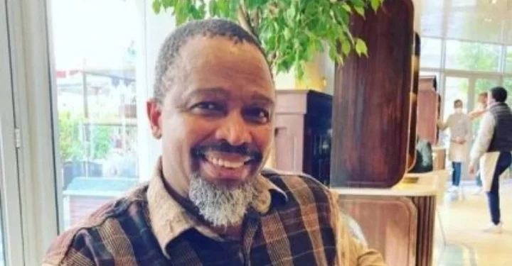 Sello continues to take jabs at Zandi