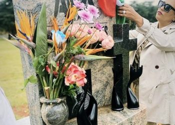 Lynn Forbes took the awards straight to the grave of his son to celebrate his victory