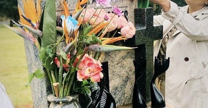 Lynn Forbes took the awards straight to the grave of his son to celebrate his victory