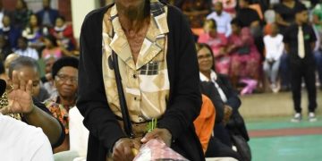 Check what this grandmother did that left many people emotional.