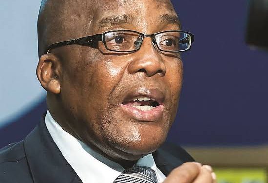 SA not happy with Aaron Motsoaledi as he reveals his new plan for illegal Foreigners