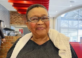 “My late father divorced my mother without her knowledge” post left people talking