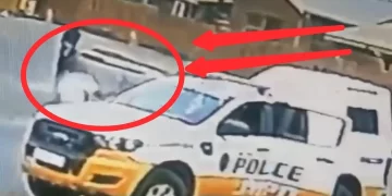 Watch: SAPS officers in trouble after CCTV camera caught them accepting Coca-Cola as bribe