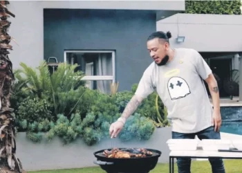 AKA’s Landlord: Ask Family to Remove Furniture