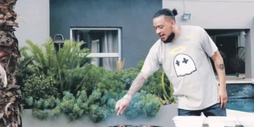 AKA’s Landlord: Ask Family to Remove Furniture