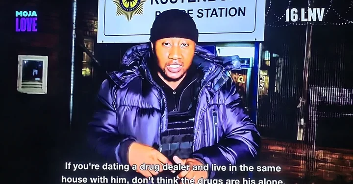 Home Affairs reacts to Xolani exposing corrupt official working with dangerous Nigerian nationals