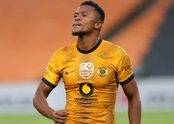 Kaizer Chiefs star Ngezana completes move to Europe!