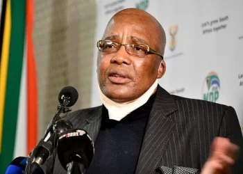 Aaron Motsoaledi woke up to goodnews, look at the powerful person supporting the ZEP extension