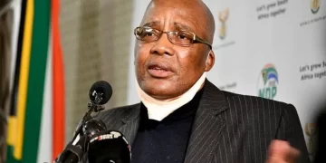 Aaron Motsoaledi woke up to goodnews, look at the powerful person supporting the ZEP extension