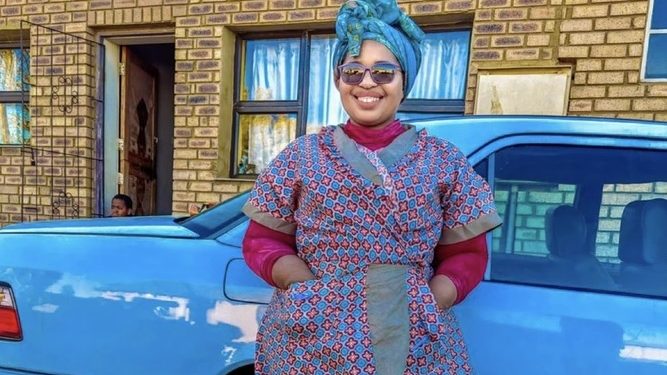 She Waited For Her Boyfriend To Come Pay Lobola But He Never Showed Up, A Lady Left Disappointed