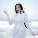Amanda du-Pont’s Durban July outfit leaves fans flabbergasted in her white dress
