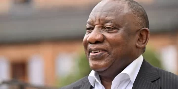 Ramaphosa’s unexpected decision to consider Steenhuisen for deputy president angers Paul Mashatile
