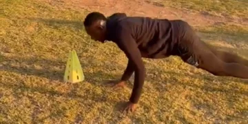 Eric Mathoho: Tower Working Hard On His Fitness To Keep Fit As He Remains Unattached To Any Team