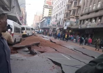Watch: Underground gas line explosion in the JHB CBD