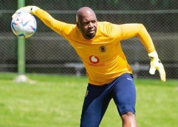 KAIZER CHIEFS FANS NOT READY FOR ITU KHUNE TO BOW OUT