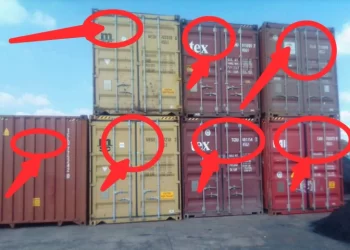 SAPS made a huge discovery after searching 7 suspicious shipping containers, See what officers found