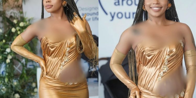 Kelly Khumalo left Mzansi gobsmacked with her post looking absolutely amazing