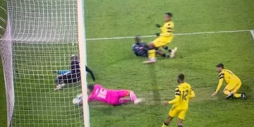 Tso Vilakazi: Criticise Pirates Star After Contributing to This Goal