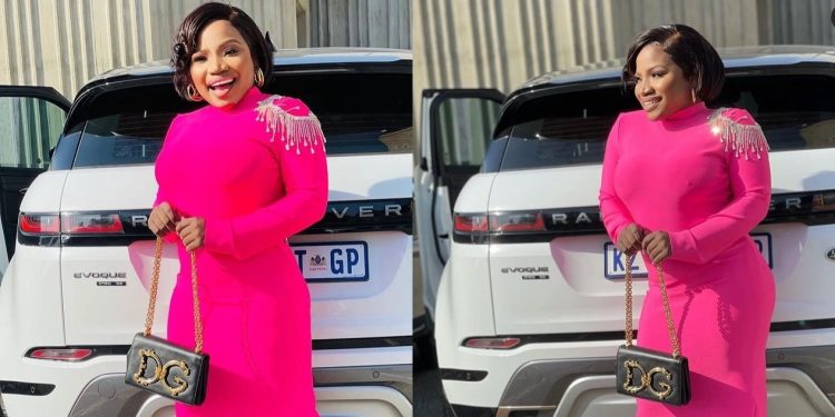 Makhadzi’s Outfit Causes a Stir on Social Media