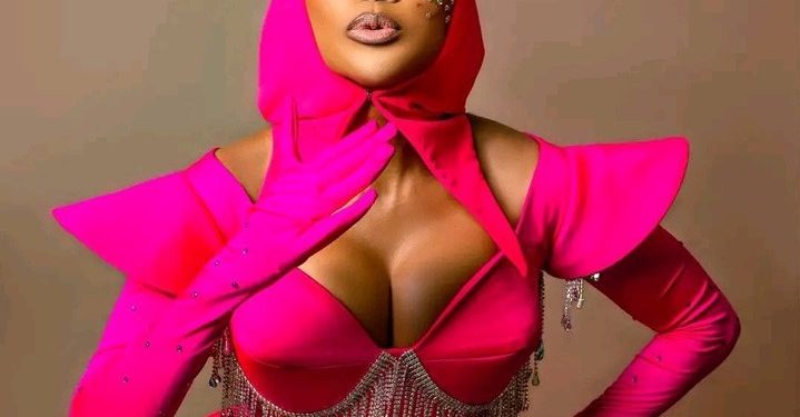 Thembi Seete’s Show-Stopping Outfit Steals the Spotlight on Idols SA