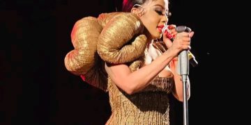 Kelly Khumalo’s Controversial Dress Sparks Social Media Buzz.