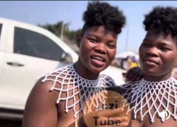 The Qwabe Twins had a good time at the Reed Dance yesterday in KZN.