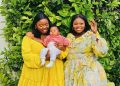 Mzansi mistaken friends Sneziey and Thickleeyonce for being twins on a recent post.