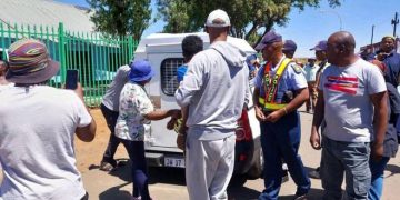 SAPS Caught 25 Illegal Foreigners, See What They Did