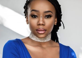 Bontle Modiselle ‘s alluring pose in a stunning gleaming raven outfit caused a stir on Instagram