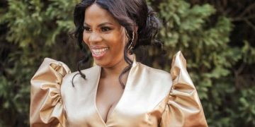 Meet Bawinile ‘ Khethiwe ‘ Ntshaba and beautiful pictures in real life