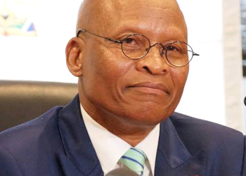Former Chief Justice Mogoeng Unexpectedly Calls for Disclosure of CR17 Campaign Funders