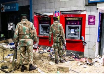Army gang who bomb down an ATM machine was greeted with sad news this morning, see what SAPS did