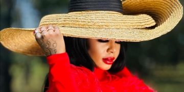 Kelly Khumalo recent post on social media left Mzansi gobsmacked.