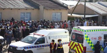 A police officer shot four people at the Tavern this morning and turned the gun to himself