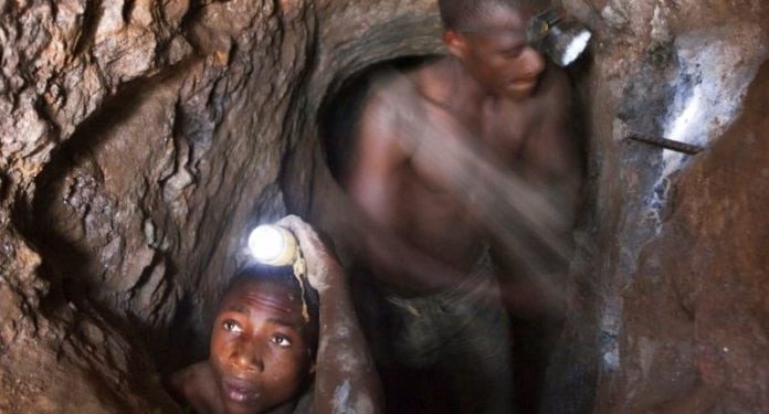 SA Businessman Narrates How He Lives In Fear Because Of ZamaZamas Threatening Him And His Family