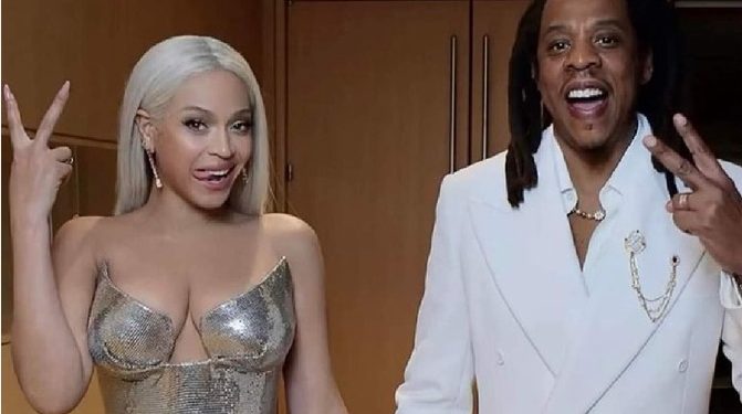 Check out what people noticed about Beyonce recent pictures that got people talking