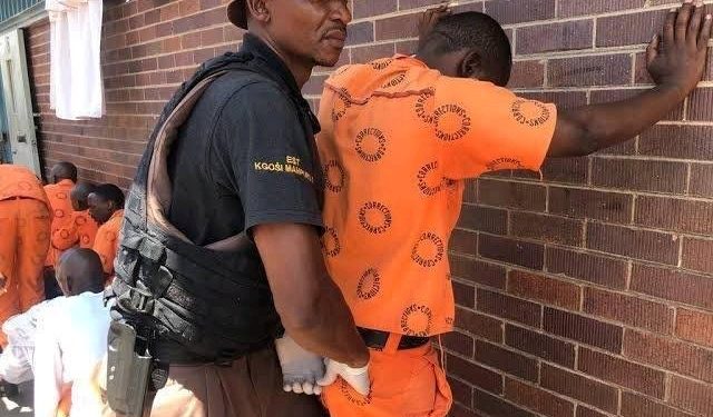 A Man arrested after 34 years living on the run. See how he was Caught.