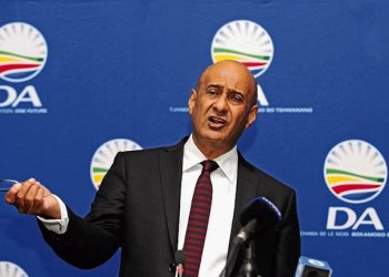 DA Leadership Clash: MP Ghaleb Cachalia Resigns Over Diverging Views on Israel-Hamas War