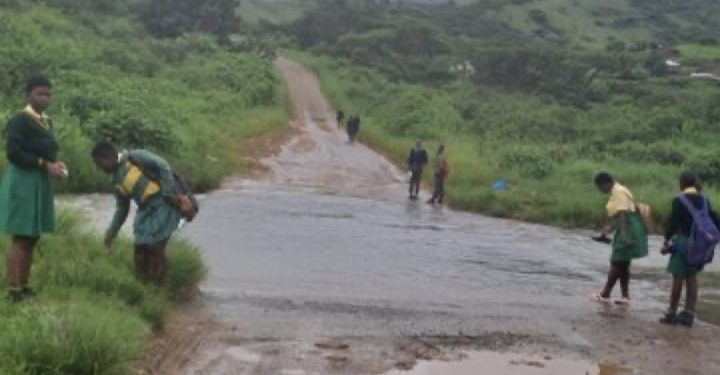 Learners In KZN Helping Each Other To Cross A River That Has Claimed Many Lives