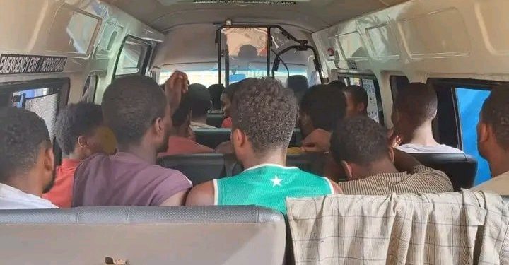 Police Arrested Pakistani Nationals Crossing Through Zimbabwe Illegally To South Africa